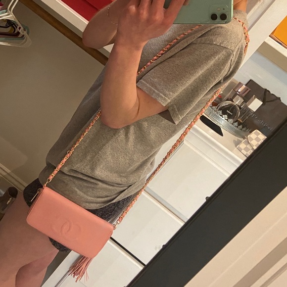 Chanel WOC - Picture 10 of 12